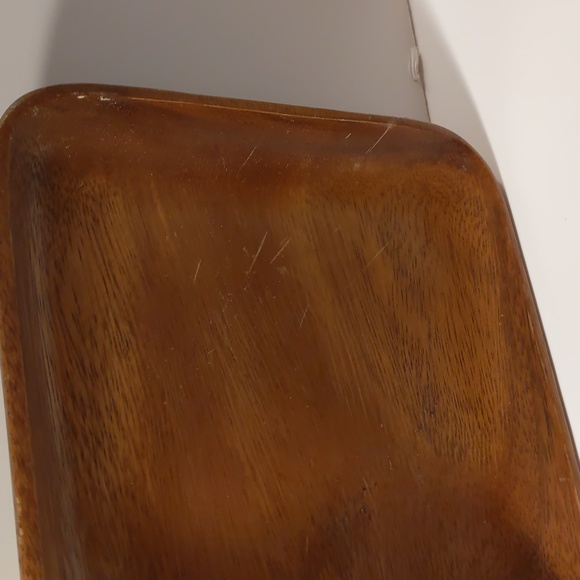 Vintage set of Monkey Pod salad plates pineapple shaped bowl and scalloped bowl - Picture 4 of 10